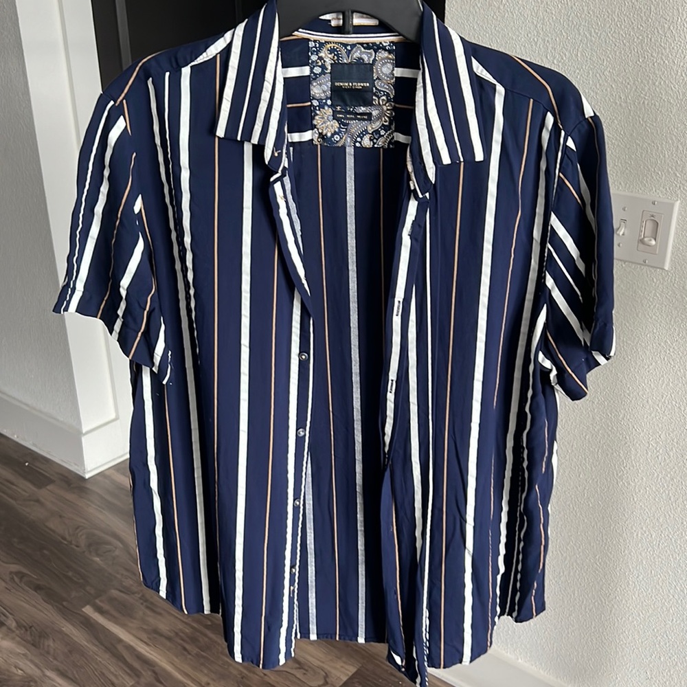 Denim & Flower short sleeve button down